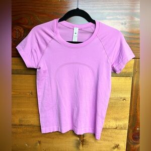 NWOT Lululemon Swiftly Tech Short Sleeve 2.0 Race Length